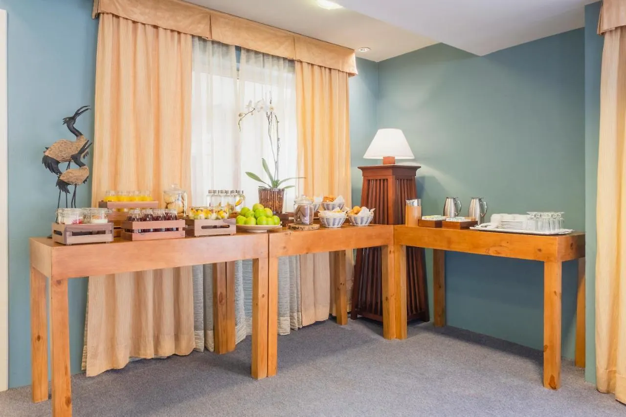 ***** Resort Iberostar Waves Rose Hall Beach Montego Bay Jamaica